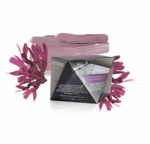 BOLSTER parandab ja aitab taastada kahjustatud, ületöödeldud ja kuivade juuste hea olukorra. Taastab juuste niiskustaseme, pehmuse, elastsuse ja juuste terve välimuse.